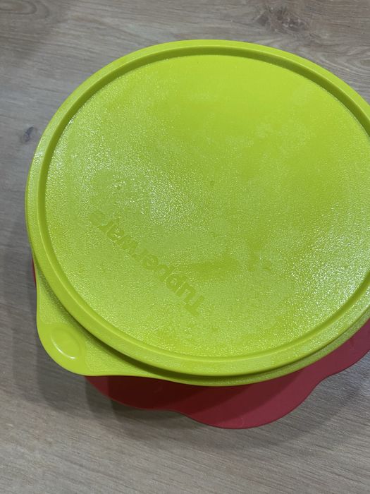 Farfurie Tupperware pentru bebeluși