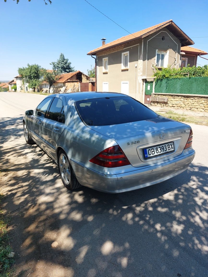 Продавам Мерцедес S 320