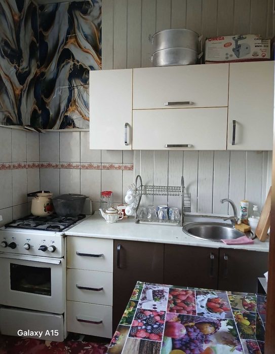 Срочно Продаю Квартиру 3/4/4 на Феруза Массив Таксапарк