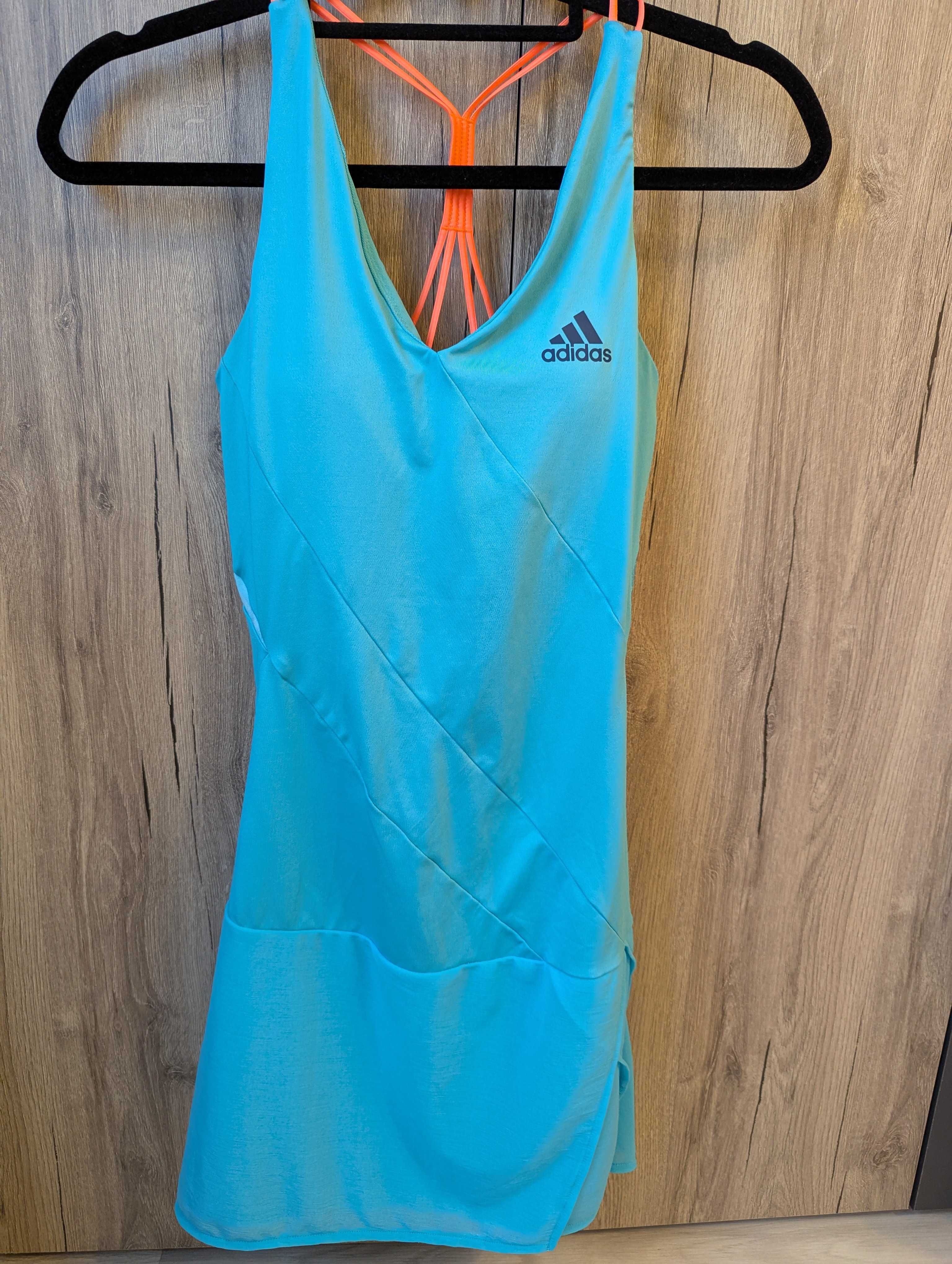 Спортна рокля Adidas
