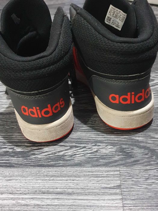 Adidass- детски боти за сезона