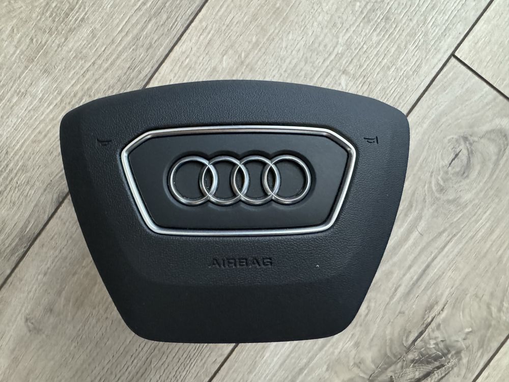 Волан Audi с airbag