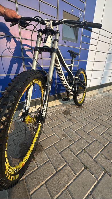 Specialized demo 8 carbon