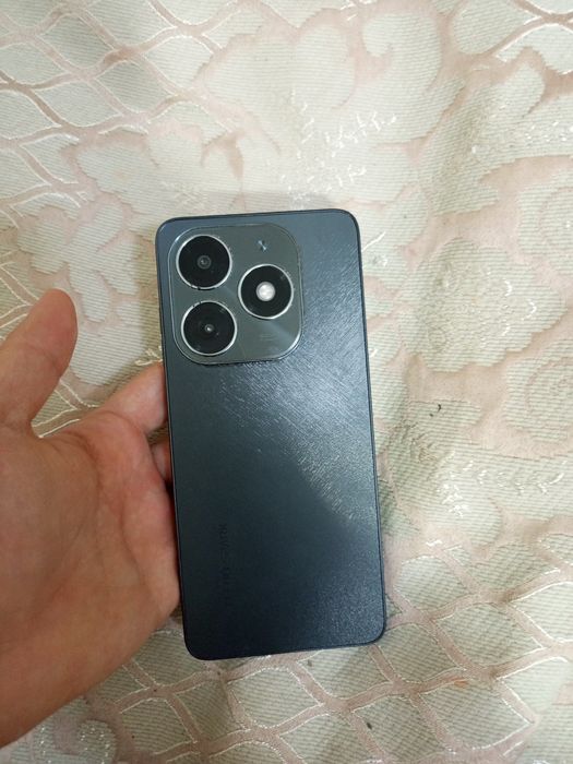 Tecno Spark 20 256 gb