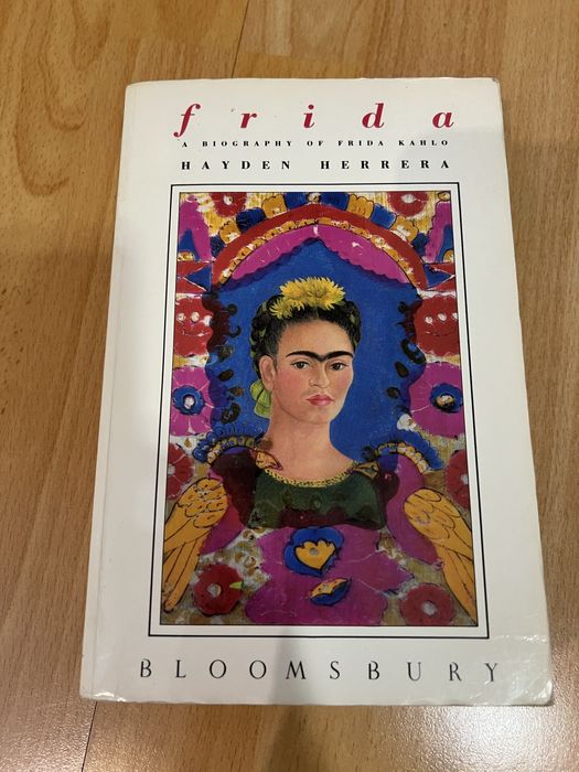 Биография на Фрида Кало, Английски език