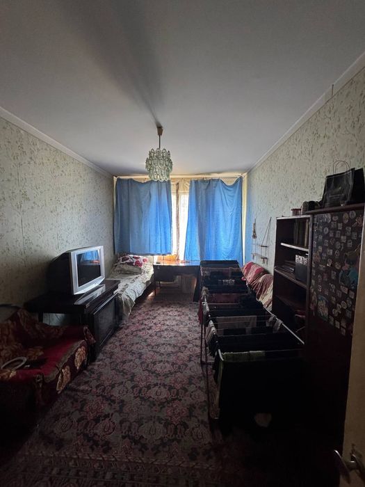 Двухкомнатная на втором этаже 52м² кирпич Котельная Магазин Хавас