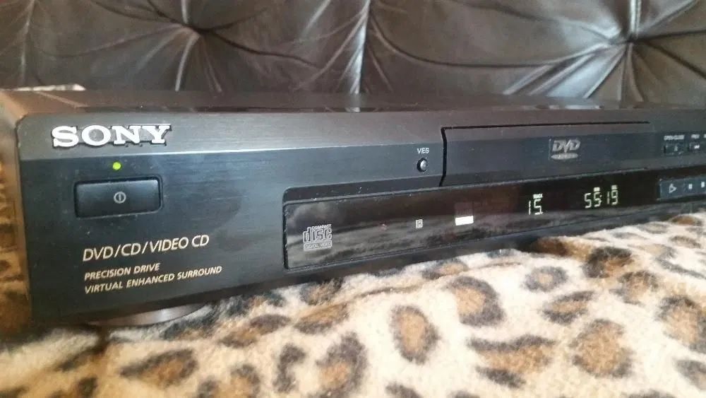 Sony dvp-s335 dvd player