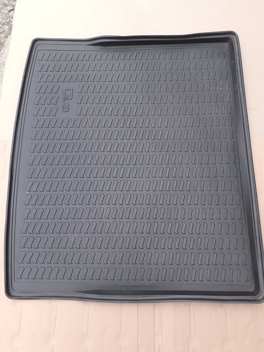 Tavita portbagaj AUDI Q3 Sportback,an 2019 - 2025