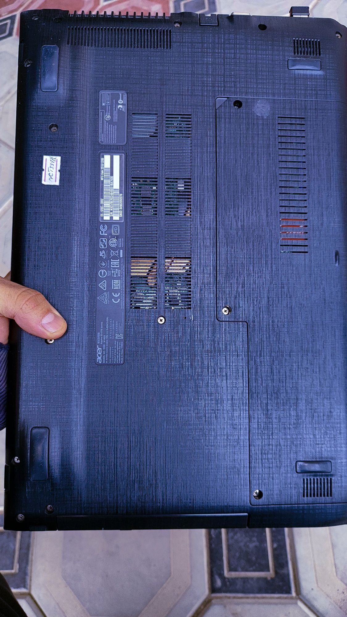 Noutbook notebook sotiladi yoki stolni kompyuterga obmen