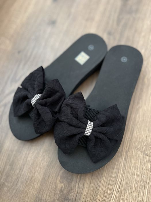 Чехли с панделка