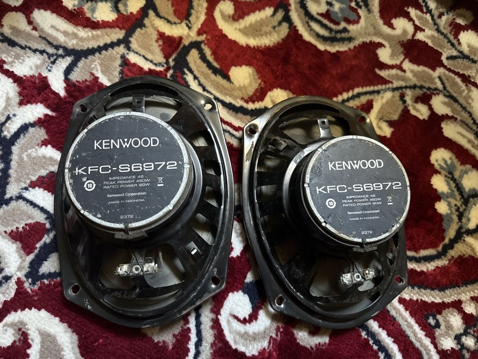 Kalonka sotiladi KENWOOD 450w holati yaxshi piyoner ham bor bitta borr