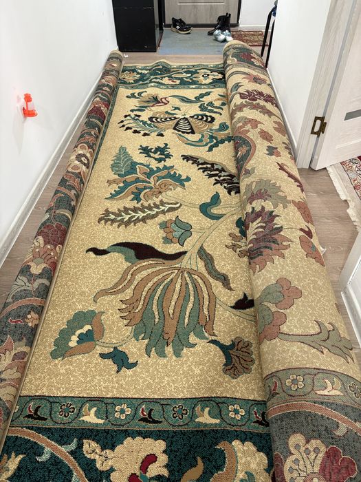 Продам ковер почти новый. 4,50*5 м