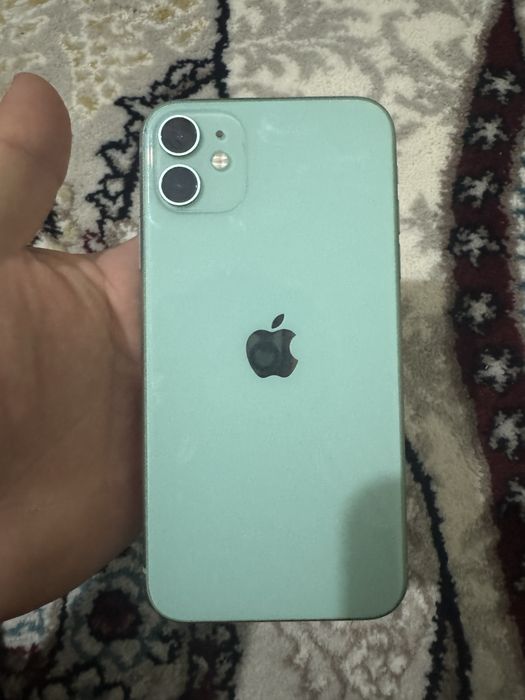 Iphone 11 идеал сотилади