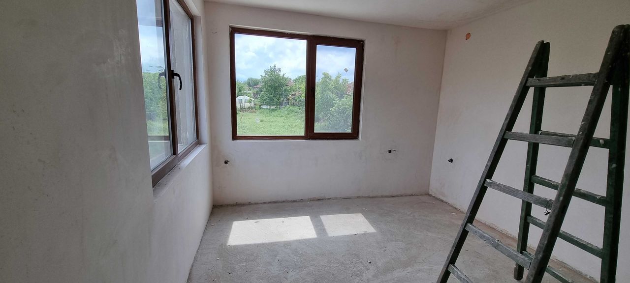 Продава се Къща в с. Гецово, Област Разград - 68 кв.м за 1875 €/кв.м - Снимка #10