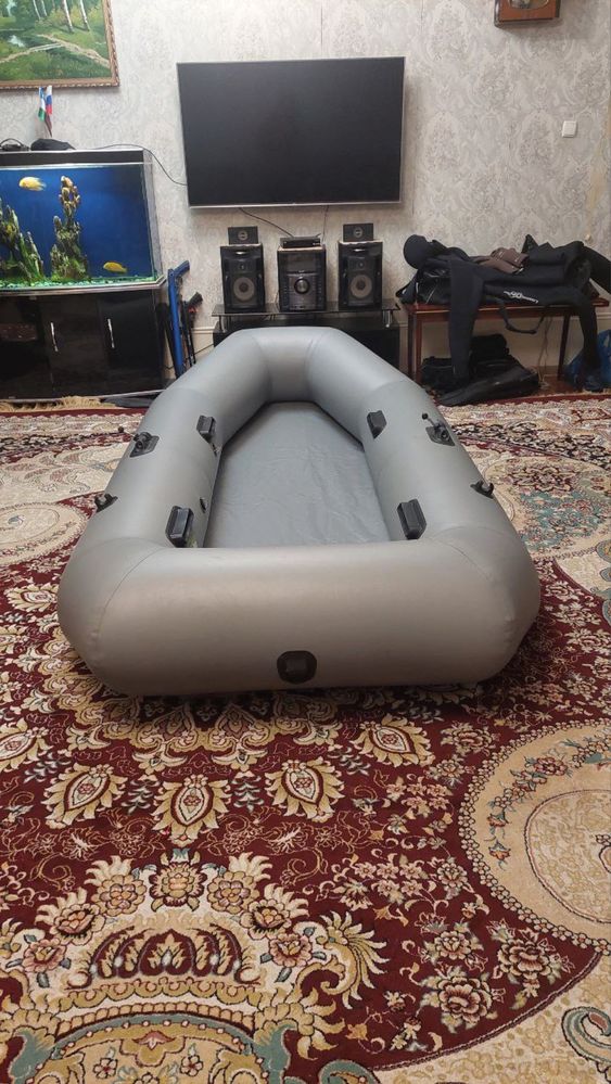 Продаются надувная лодка Hunter Boat 280