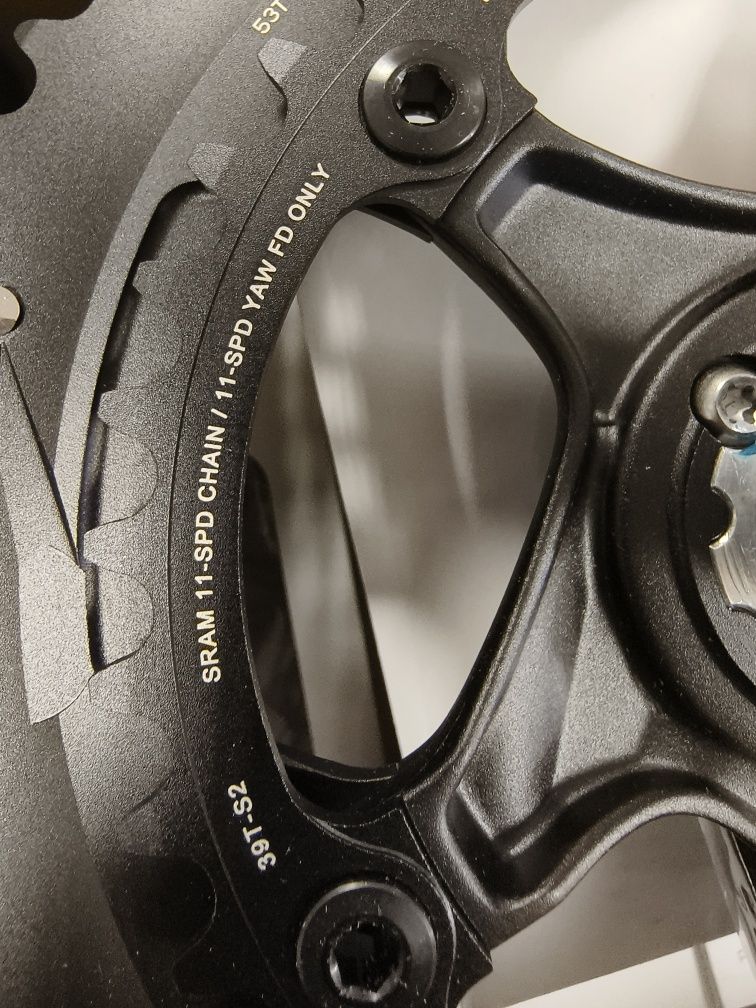 Шосейни курбели SRAM Force 22 53/39 GXP 175mm