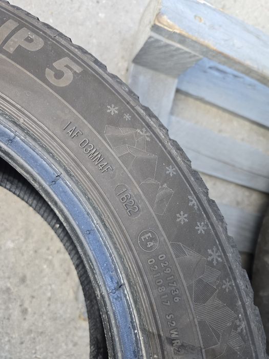 Anvelope de iarna 205-55r16 Semperit