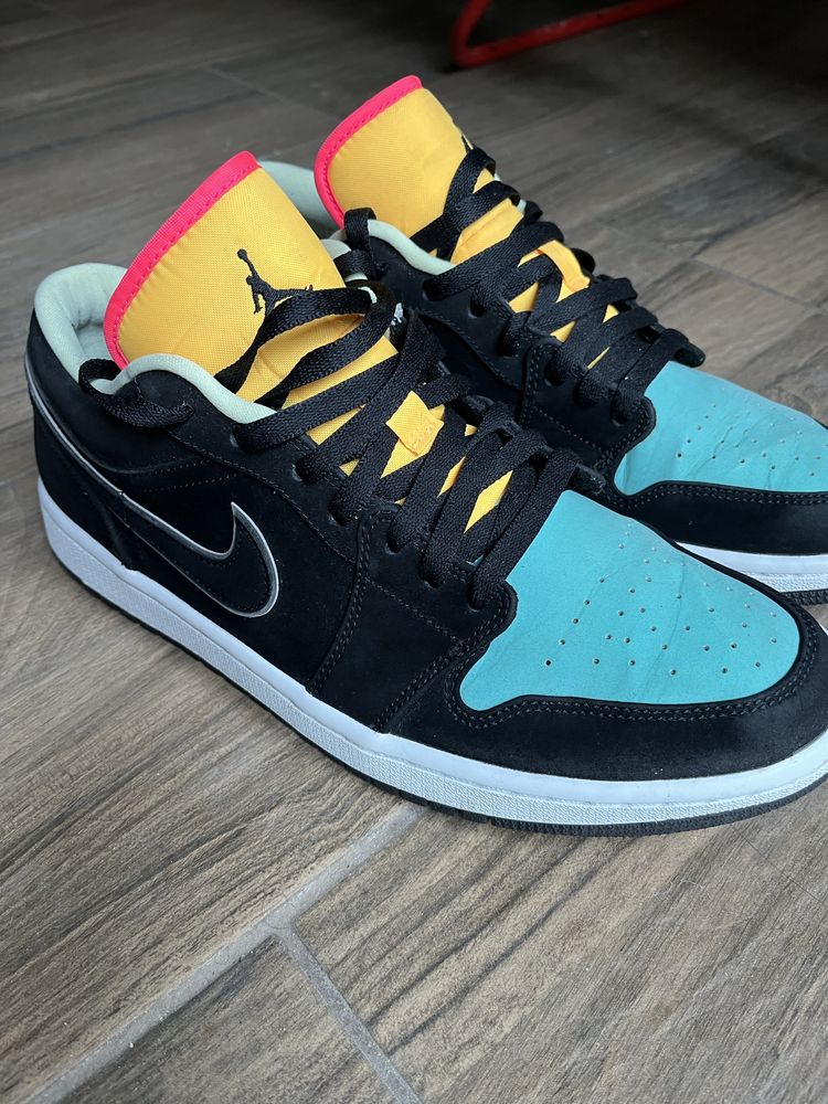 Nike jordan low 1