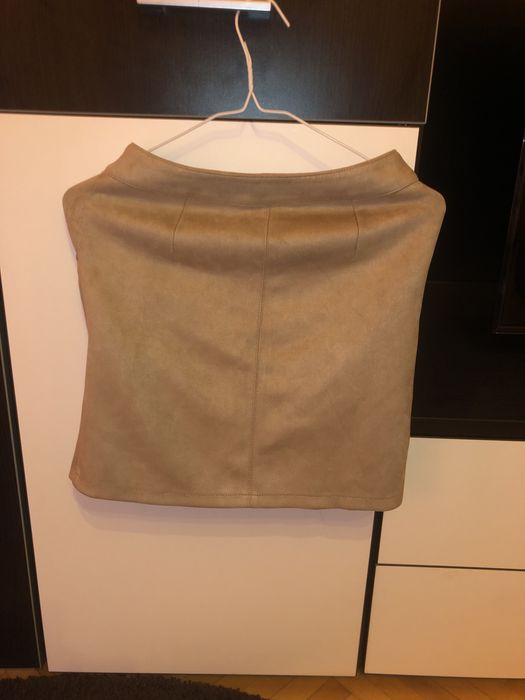 Bluza si fusta de vanzare