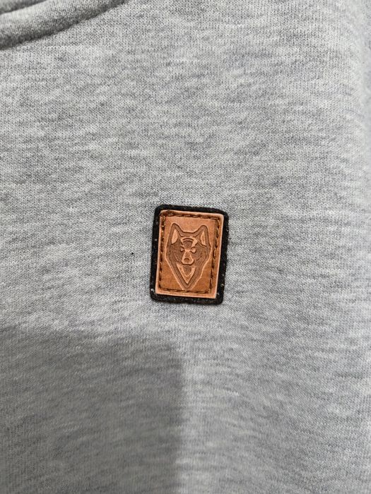 Hanorac marca  ANaketano mărime M culoare gri