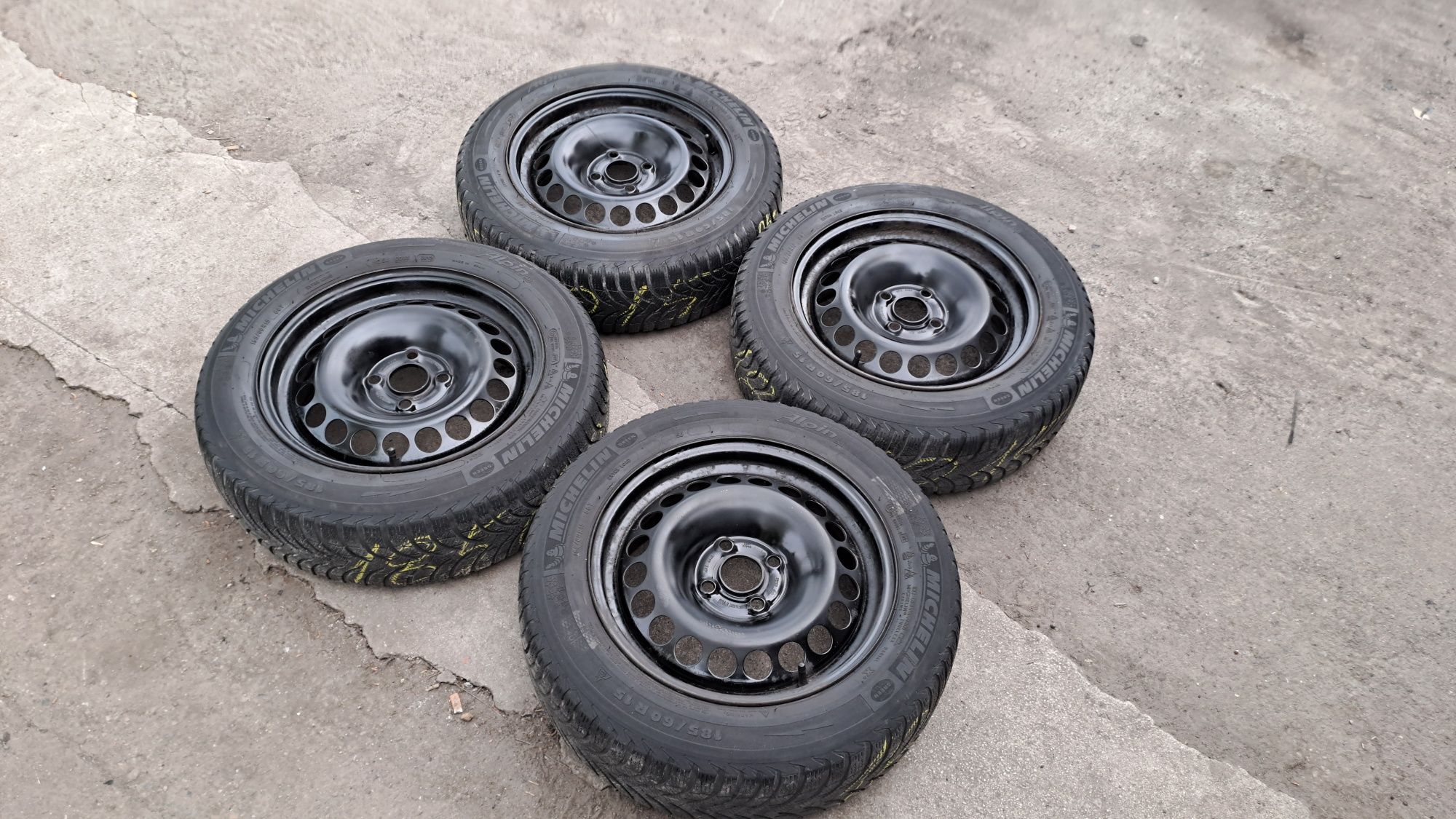 15" 4Х100мм Опел 6J ET39, 4X100 OPEL Джанти с гуми