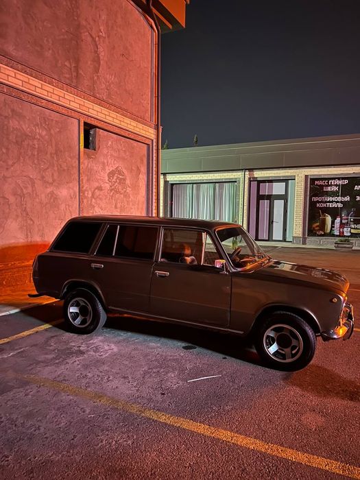 Ваз2102 сотилади