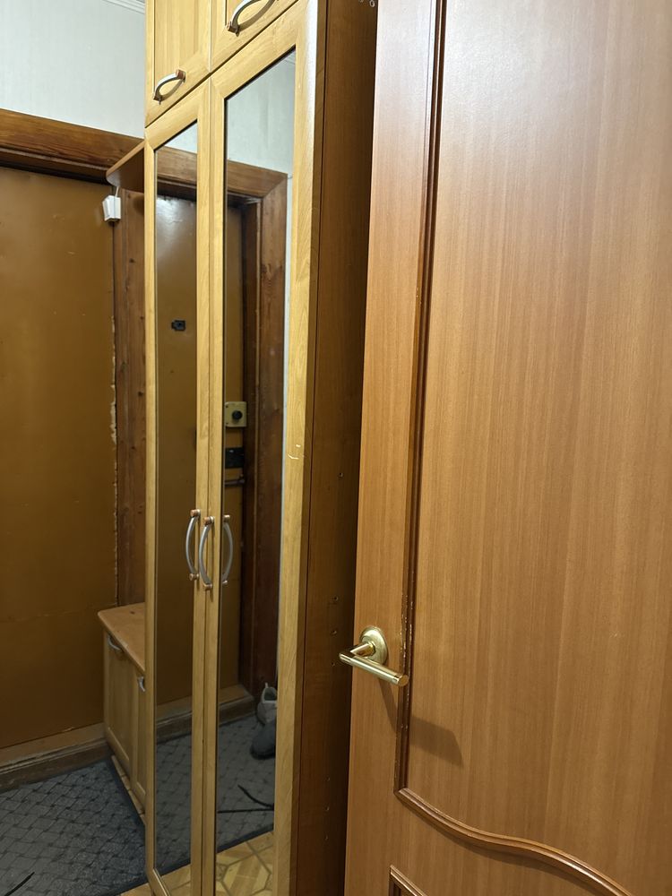 Шкаф для прихожей