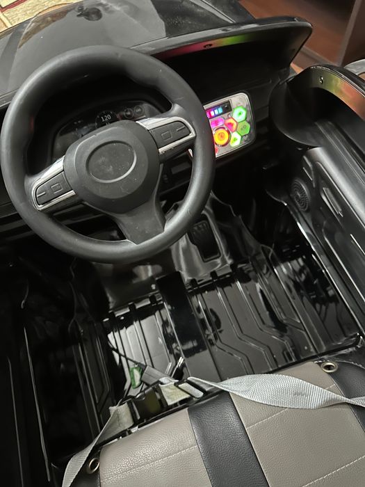 Электромобиль Lexus для детей