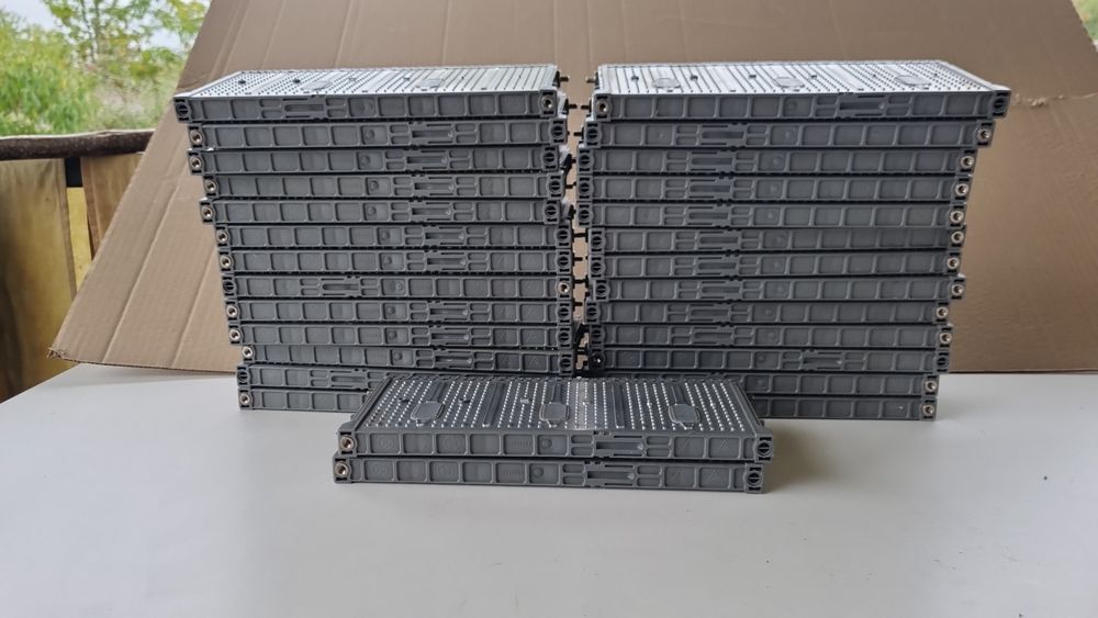 Celule originale Toyota & Lexus NiMH pentru baterii hibride.

Compatib