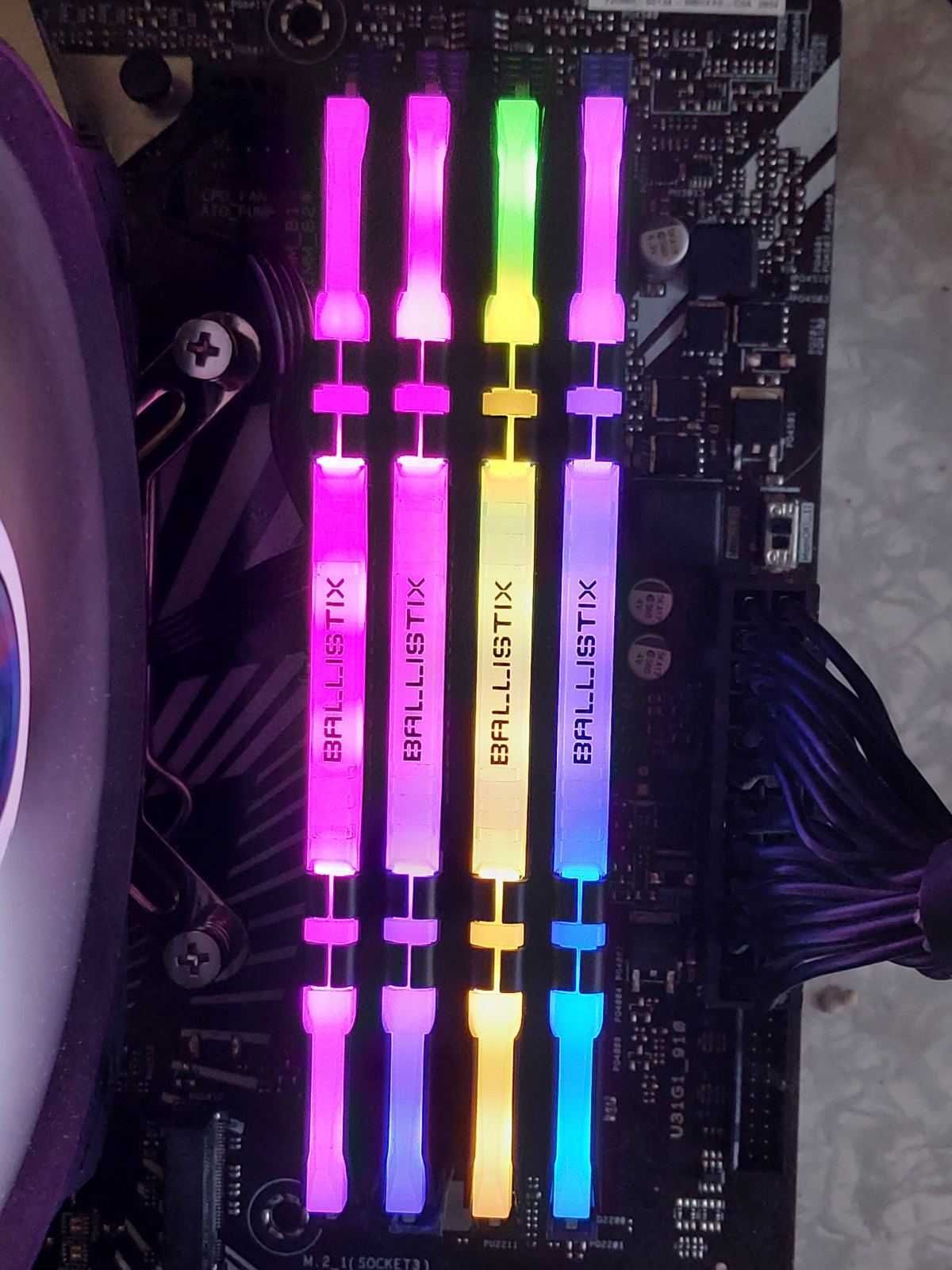 32GB DDR4 3600Mhz, CL16, RGB - G.Skill, Corsair, Crucial, Kingston
