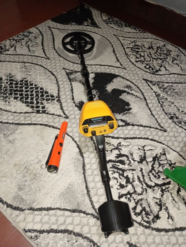 Metal detector  new