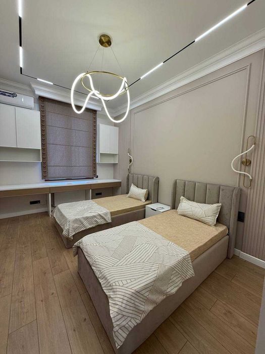 СРОЧНО Сдаётся кв ЖК Пойтахт Гавхари 3-ком/3/9 ро-н
Юнусабадский