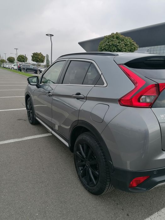 Vând Mitsubishi Eclipse Cross Intense 2018 automatic