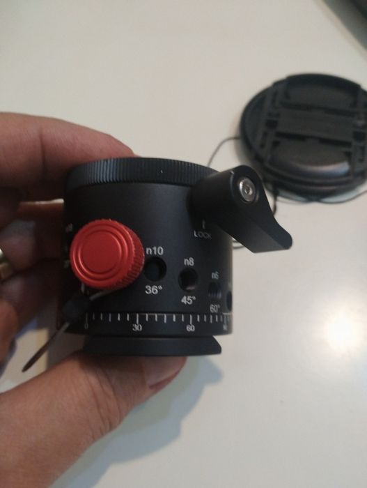 Vând accesorii foto