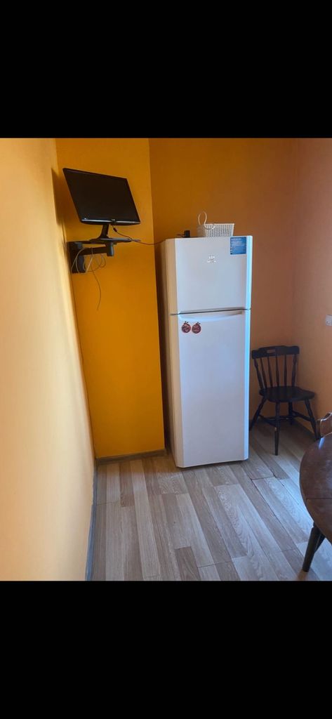 Дава се под наем Двустаен апартамент в Плевен, Дружба 2 - 67 кв.м за 229.5 € - Снимка #6