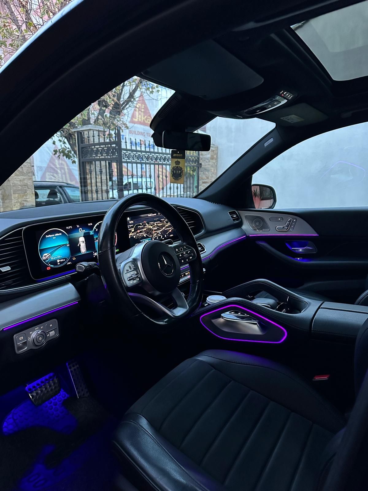 Vand/ schimb /Mercedez GLE 300 AMG, Panoramic,2020,7 locuri