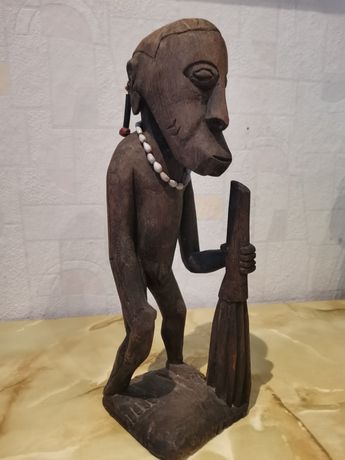 Фигура дърворезба от Папуа Нова Гвинея/ дървена статуетка