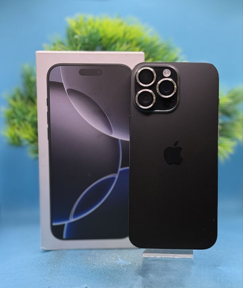 ГАРАНЦИОНЕН!!! Apple iPhone 16 Pro Max, 256GB, 5G, Black Titanium