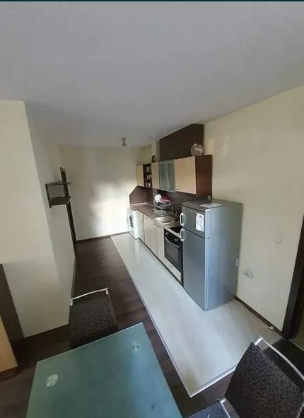 Дава се под наем Двустаен апартамент в Варна, Бриз - 50 кв.м за 400 € - Снимка #1