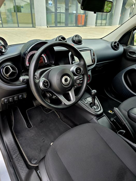 SMART EQ Forfour, Electric