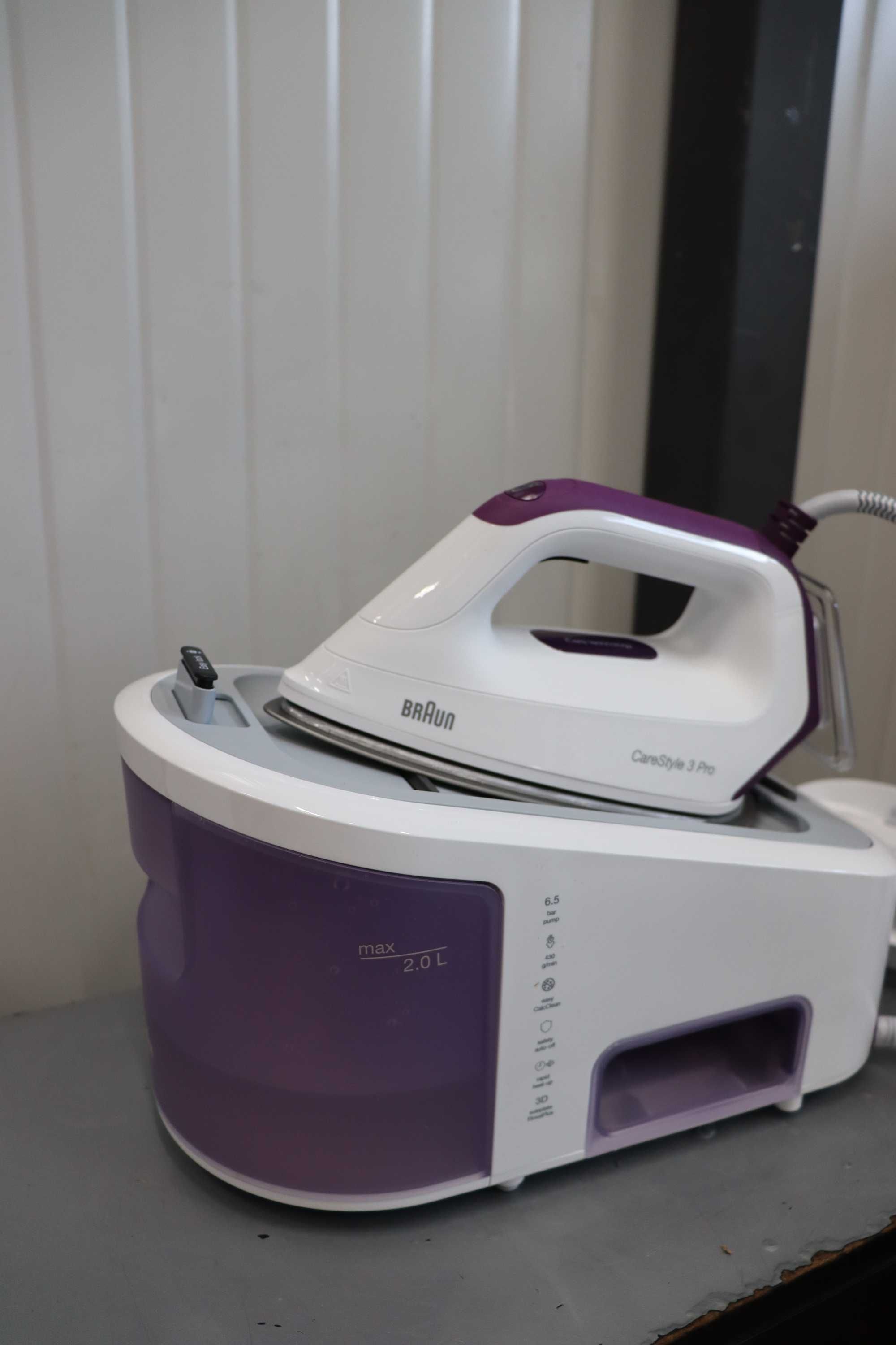Braun CareStyle 3Pro Парогенератор, 2400W, 6,5bar, парен удар 430г/мин