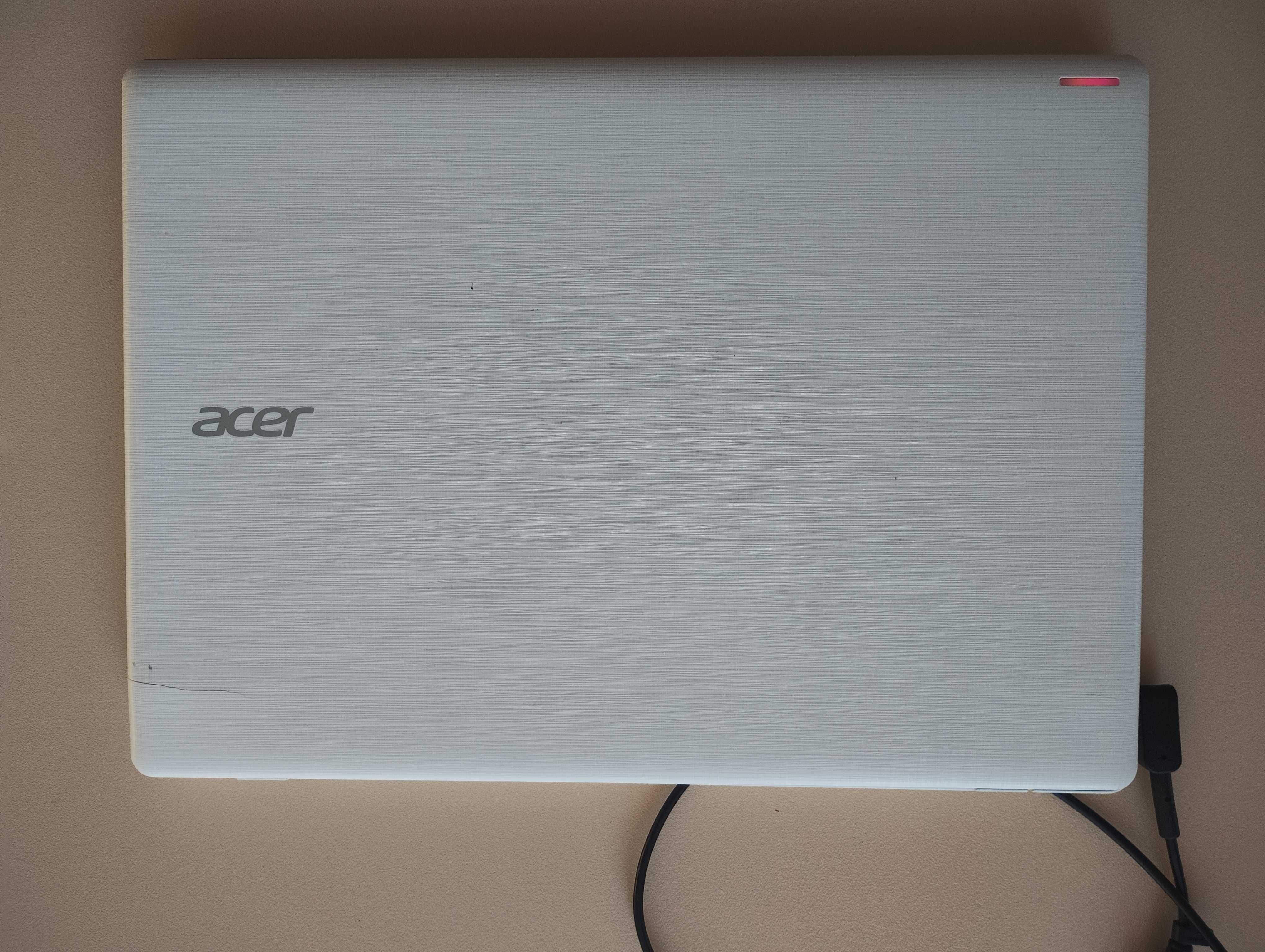 СПЕШНО Лаптоп Acer Aspire 13