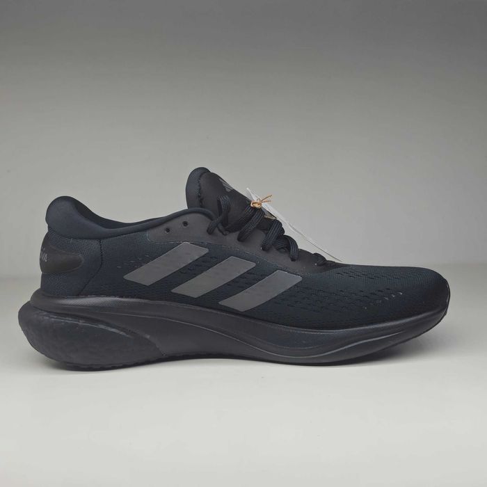 *SALE* Adidas Supernova 2M Black 42, 43 1/3 EU