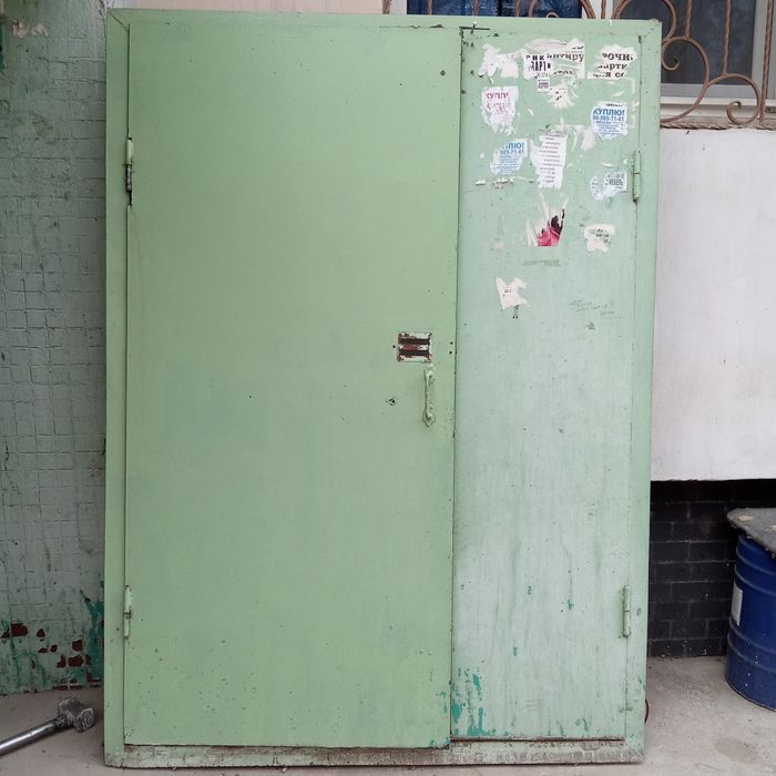 Подъездные двери