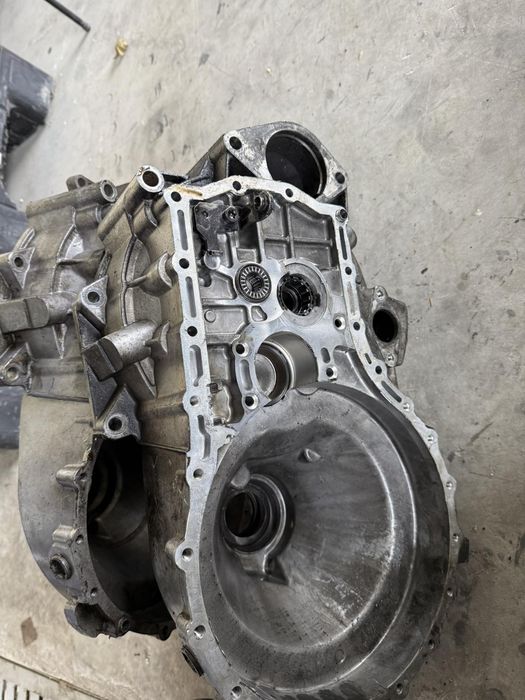 Части за скоростна кутия VW T5 1.9 TDI – диференциал, валове, корпус