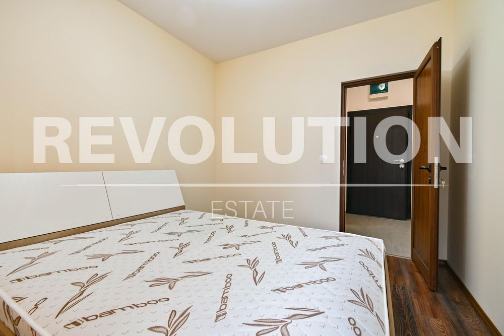 Двустаен апартамент в ж.к. Младост 4.