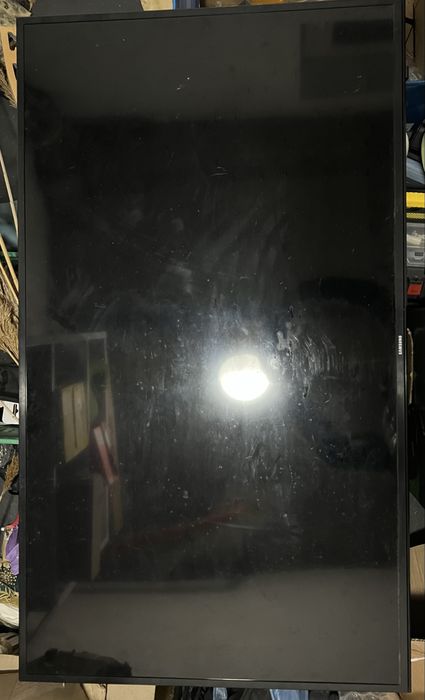 Самсунг ЛСД 50 инча неработещ