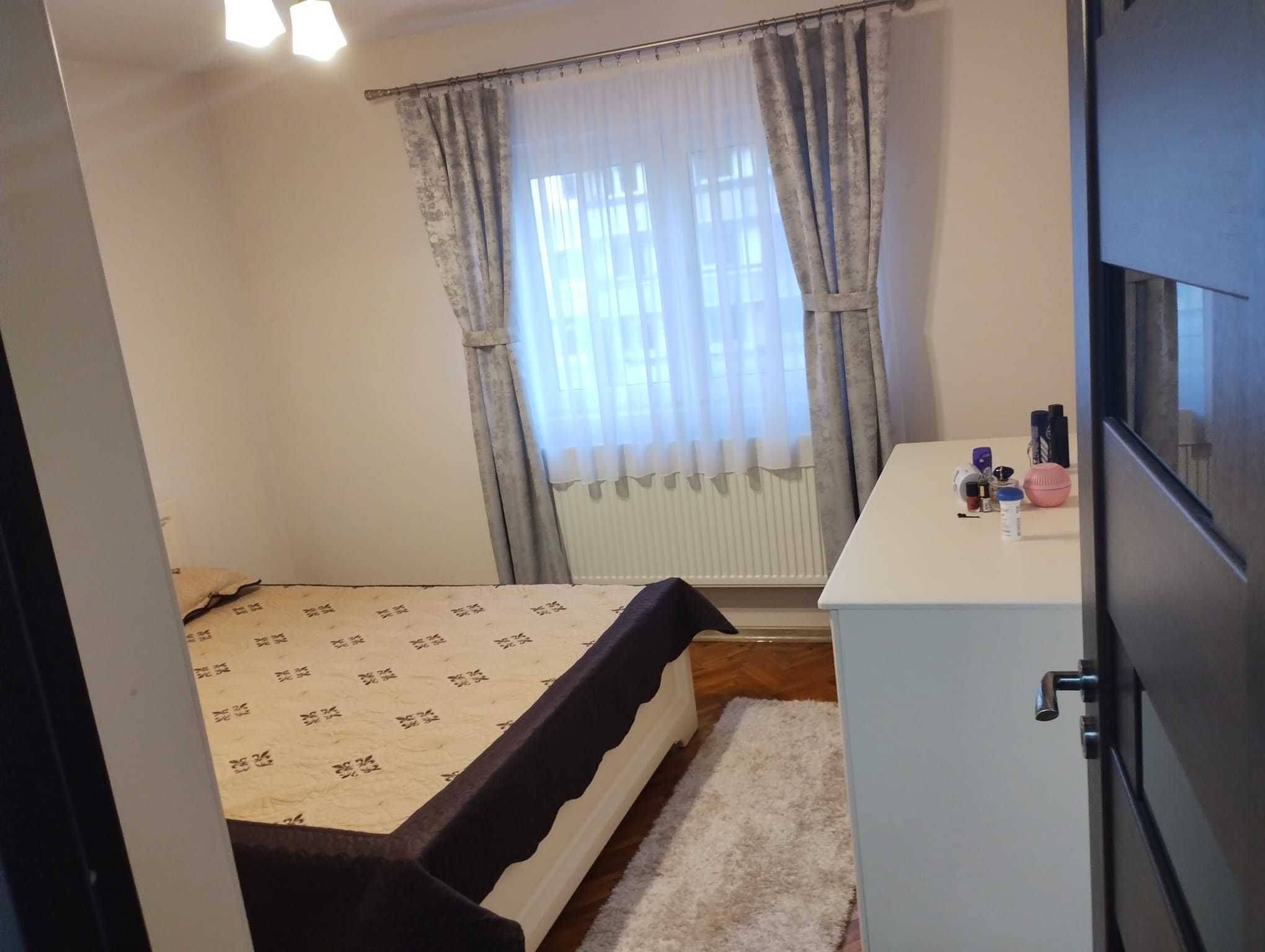 Apartament cu doua camere