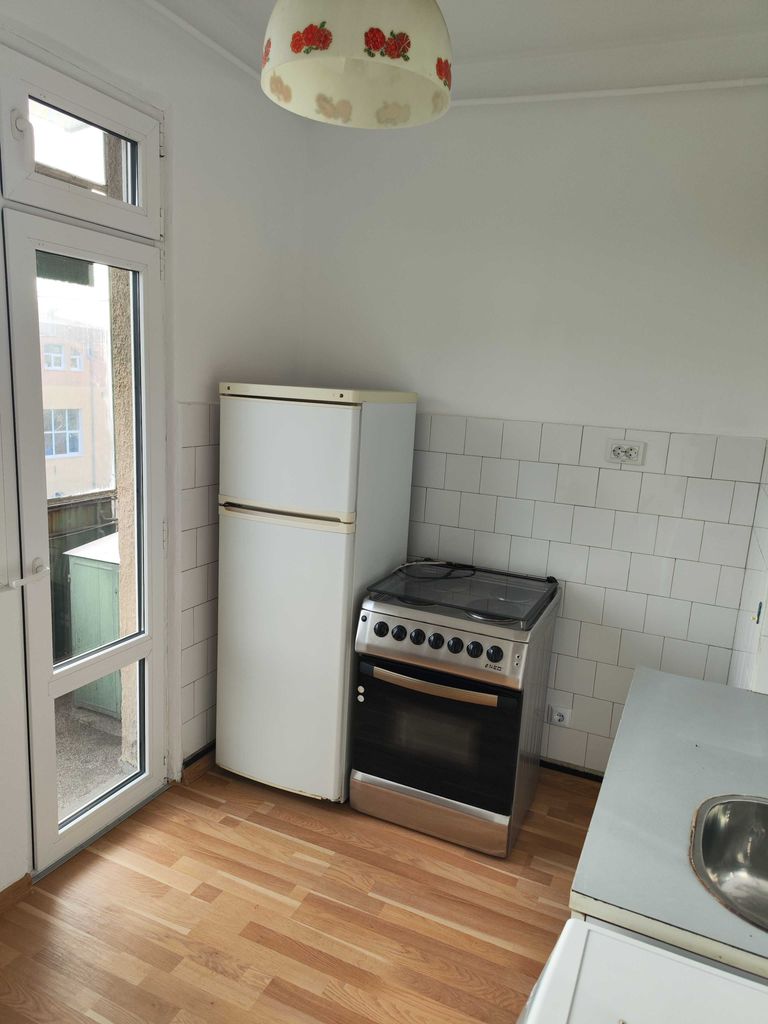 Продава се Двустаен апартамент в София, Надежда 2 - 60 кв.м за 7 €/кв.м - Снимка #12
