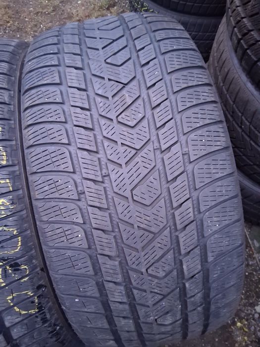 285 40 20 PIRELLI SCORPION 2бр зимни дот 2020г